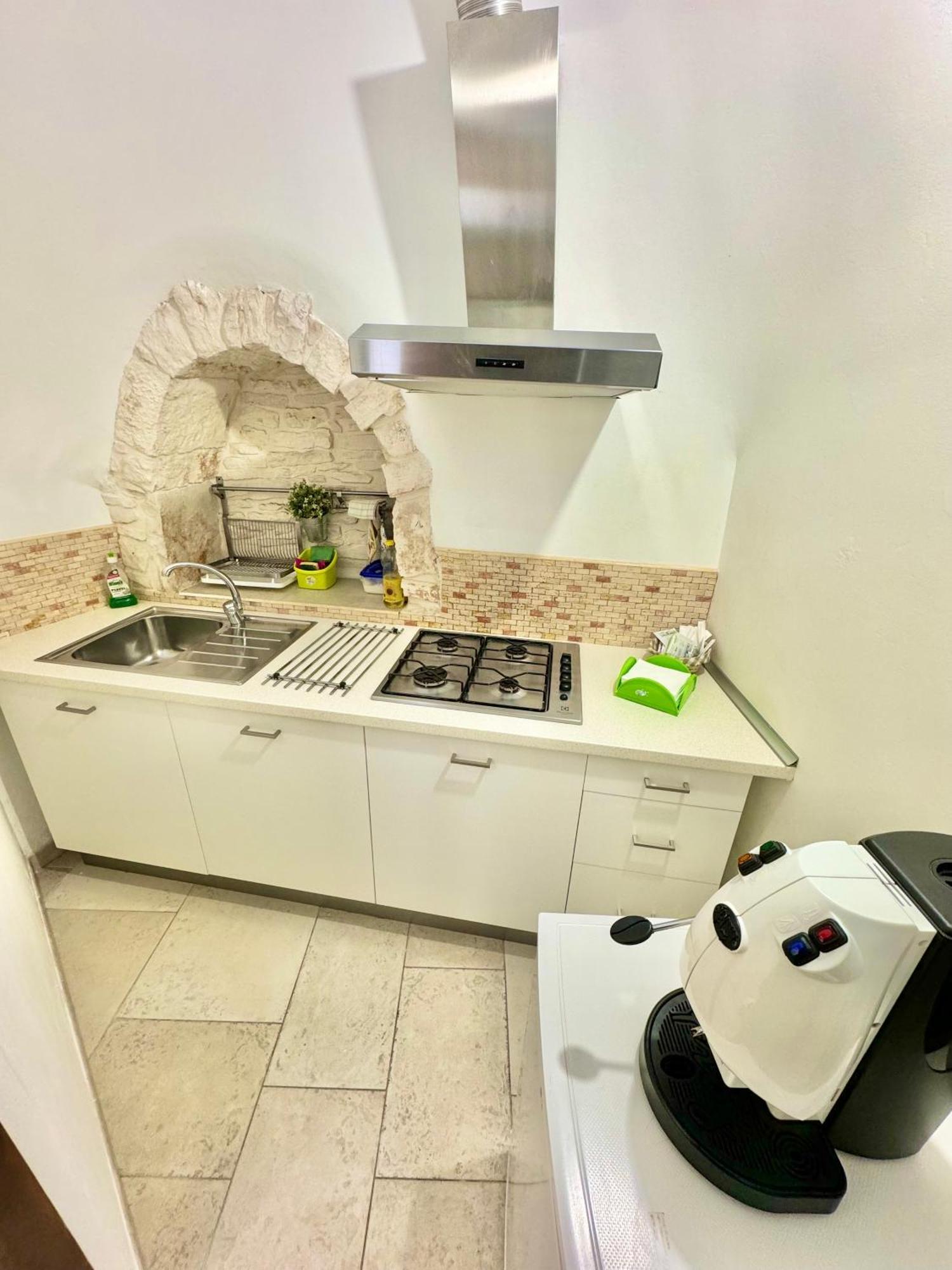 アルベロベッロ Trulli Moonヴィラ 部屋 写真