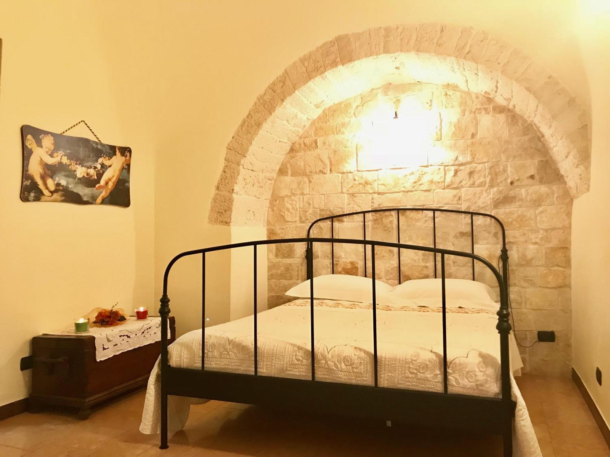 アルベロベッロ Trulli Moonヴィラ 部屋 写真