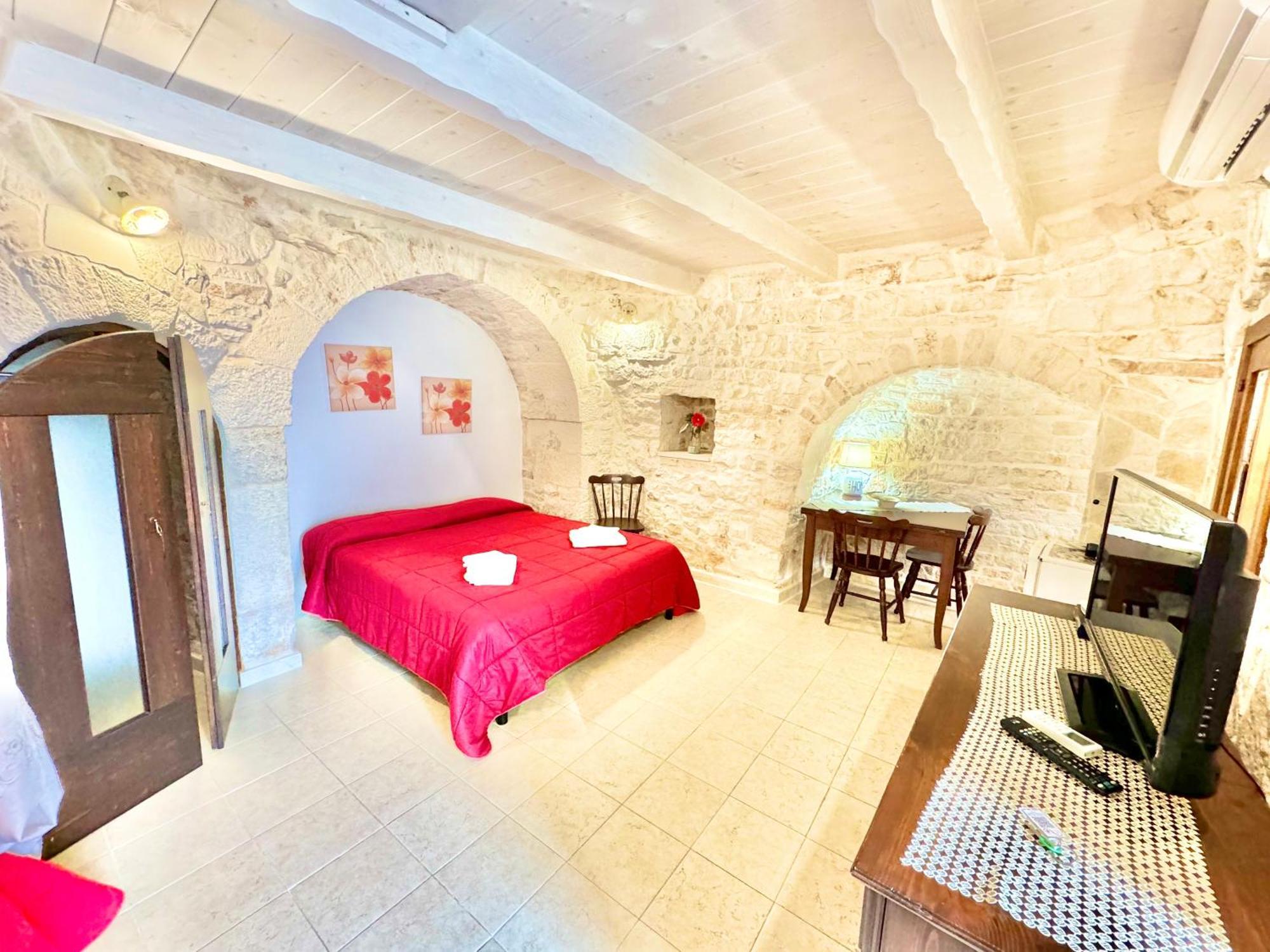 アルベロベッロ Trulli Moonヴィラ 部屋 写真